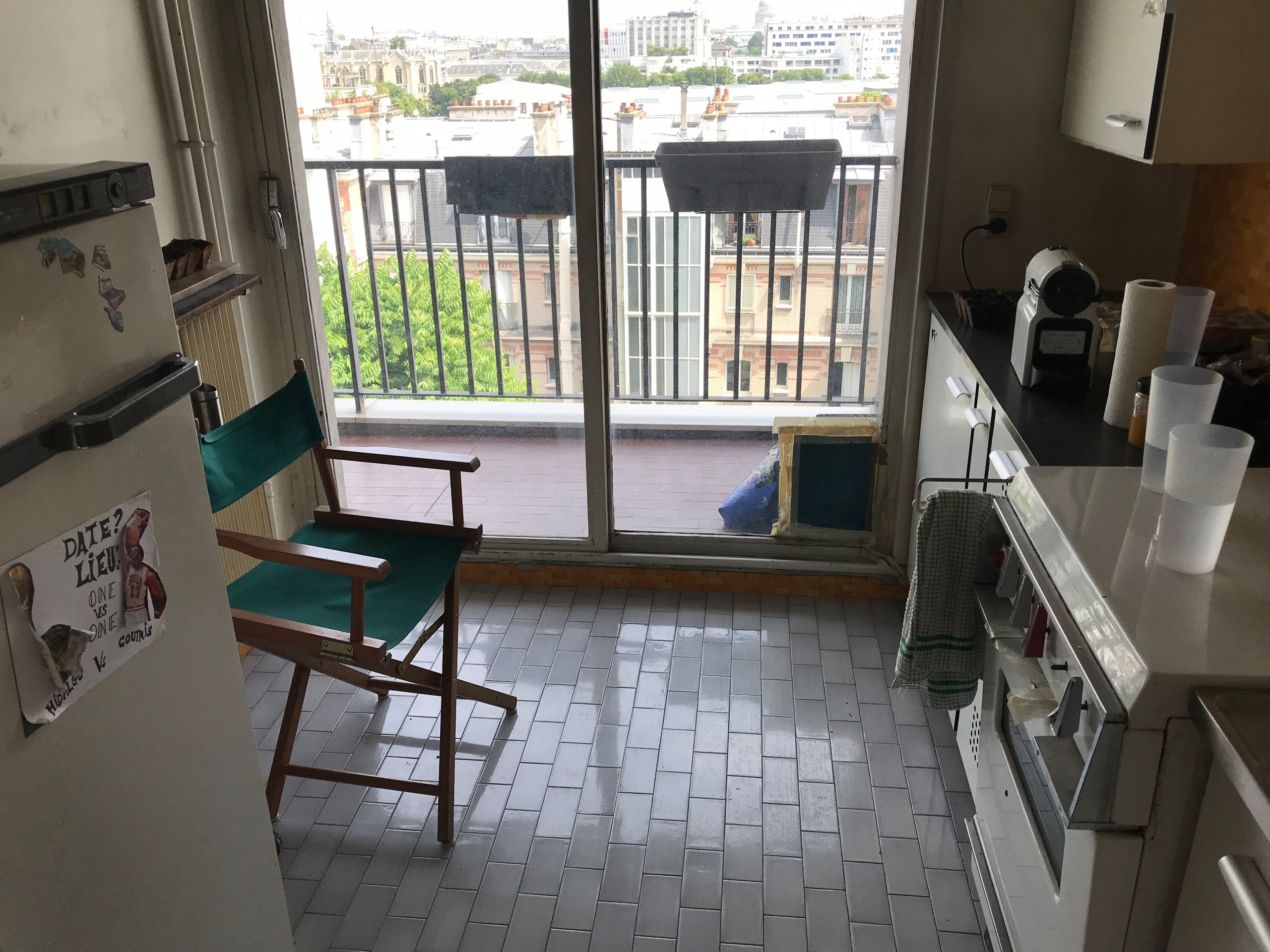 До и после: Квартира со спрятанным экраном для киномана