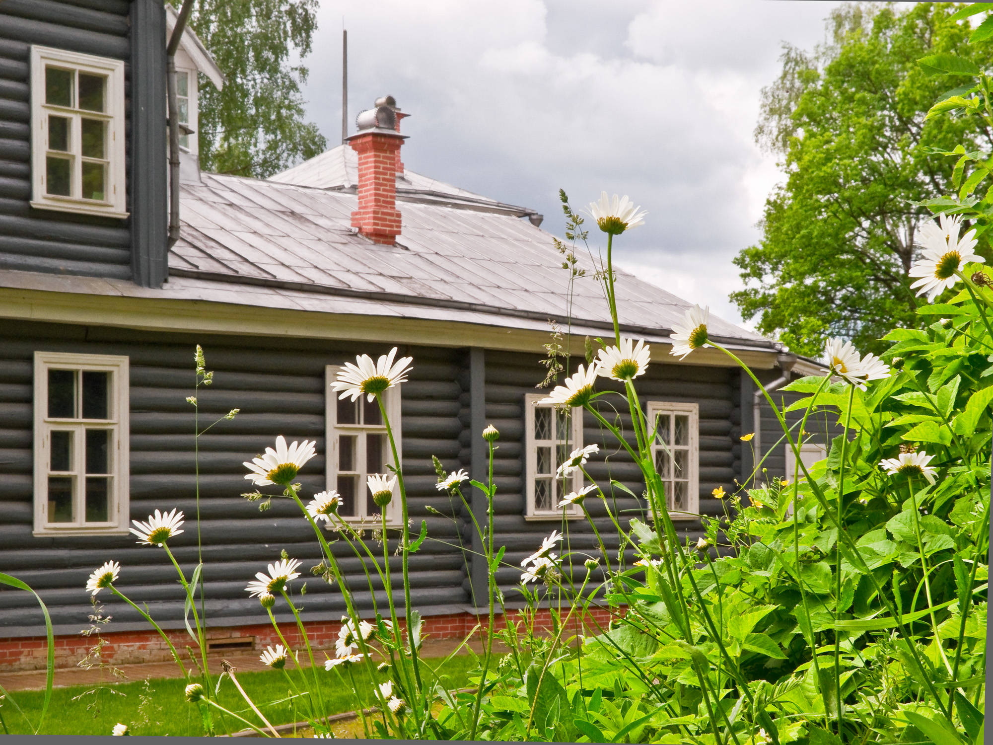 Подмосковные музеи: Куда поехать за вдохновением?