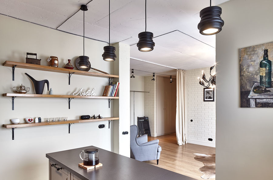 Houzz тур: Квартира без дверей, лишней мебели и суеты