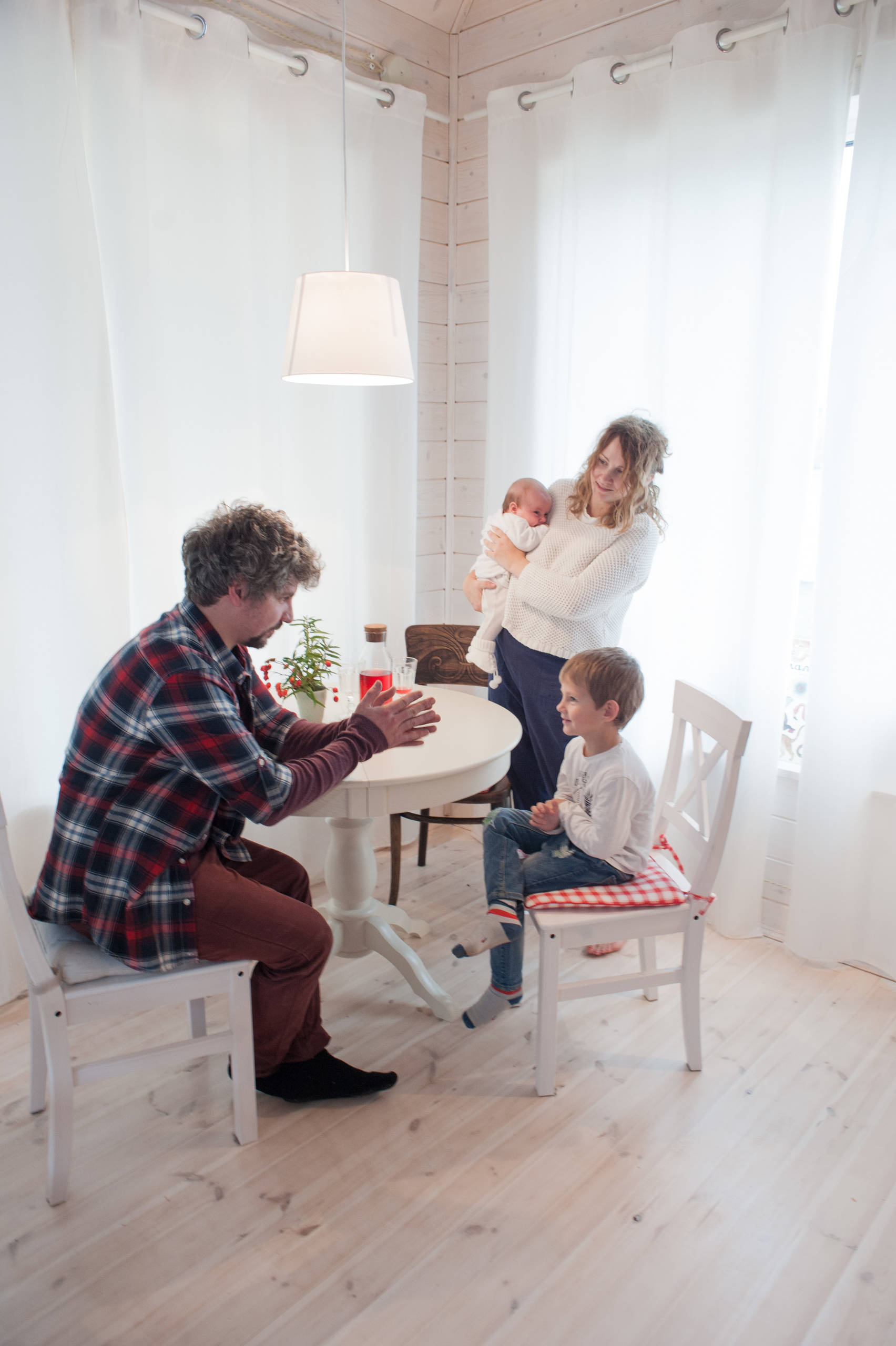 В гостях: Крошечный белый дом под Минском