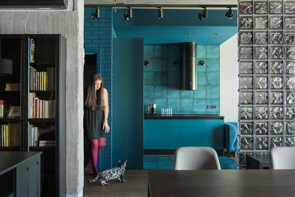 Houzz тур: Яркая квартира с супер быстрым ремонтом