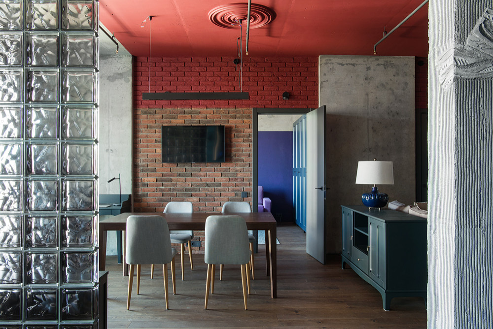 Houzz тур: Яркая квартира с супер быстрым ремонтом