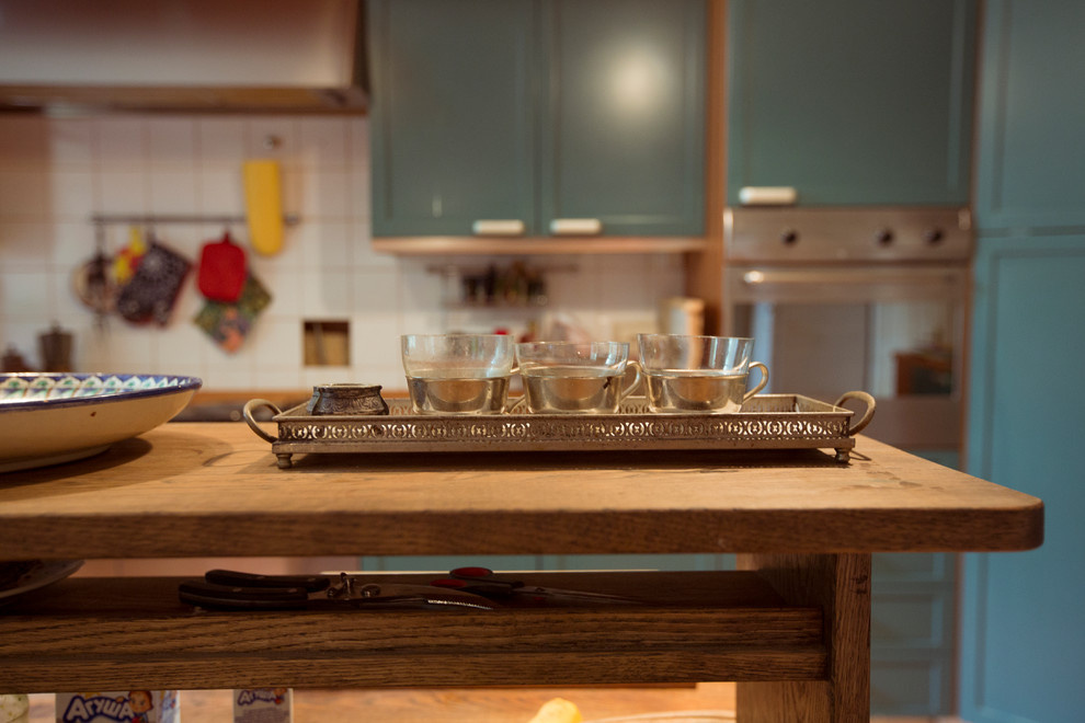 В гостях: Дача в семейной библиотеке для большой семьи