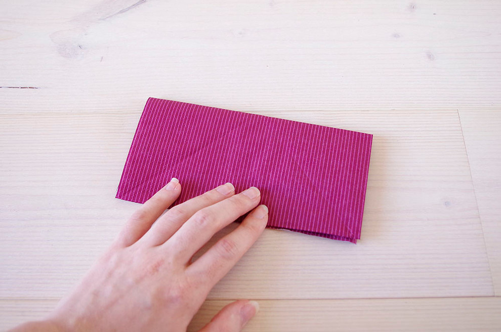 DIY: Как сделать бабочек из бумажных салфеток своими руками