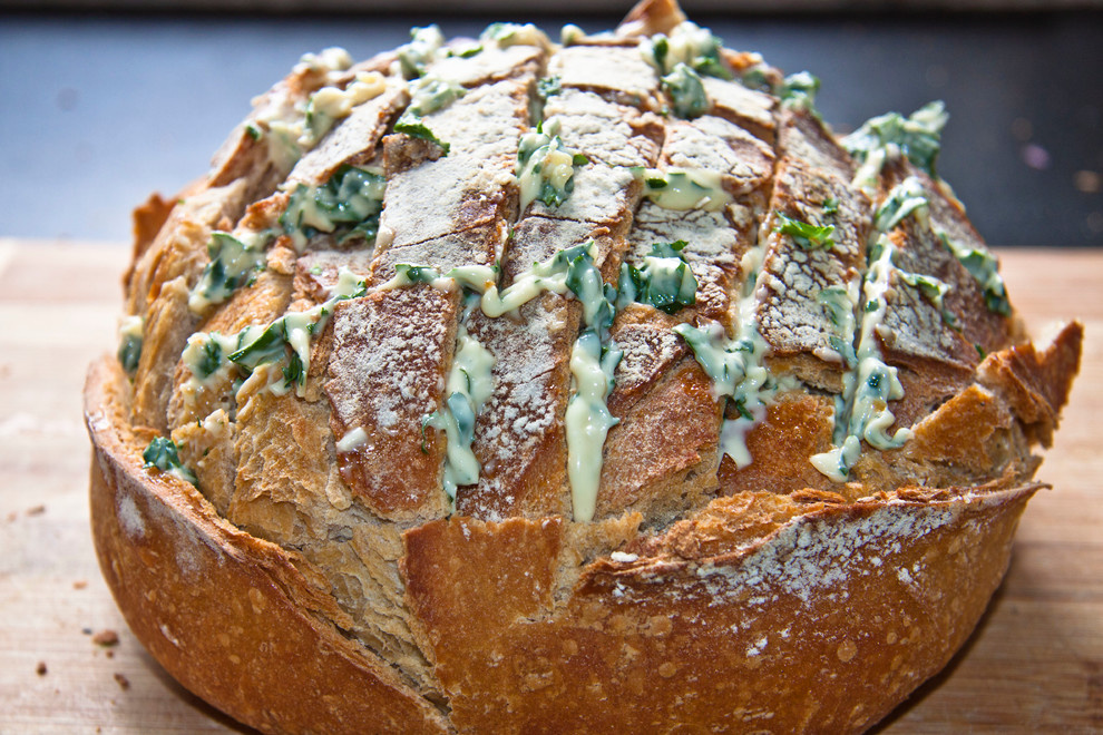 Рецепт: Французский хлеб с сюрпризом — за 10 минут