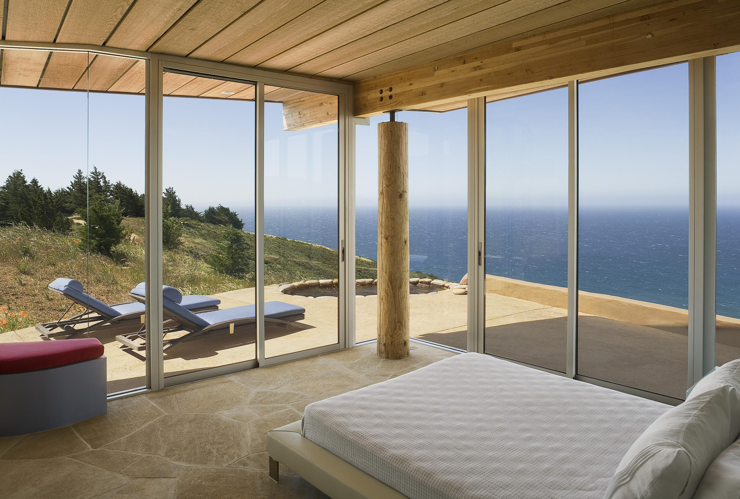 Дом под землей: 5 современных подземных жилищ