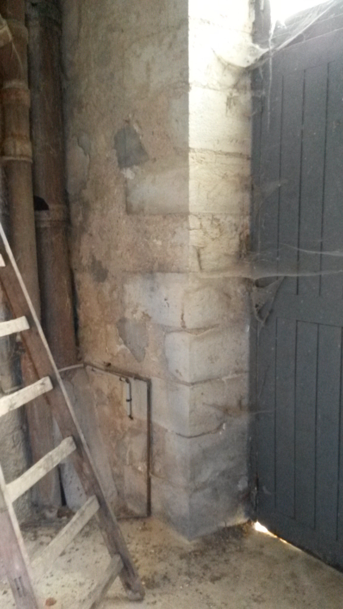 До и после: Реконструкция наследного замка в Берри