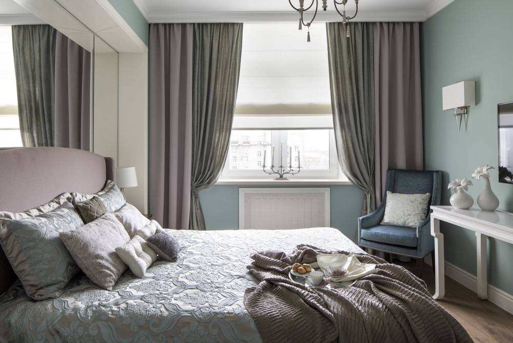 Houzz тур: Квартира в «сталинке» с зеркалами и симметрией