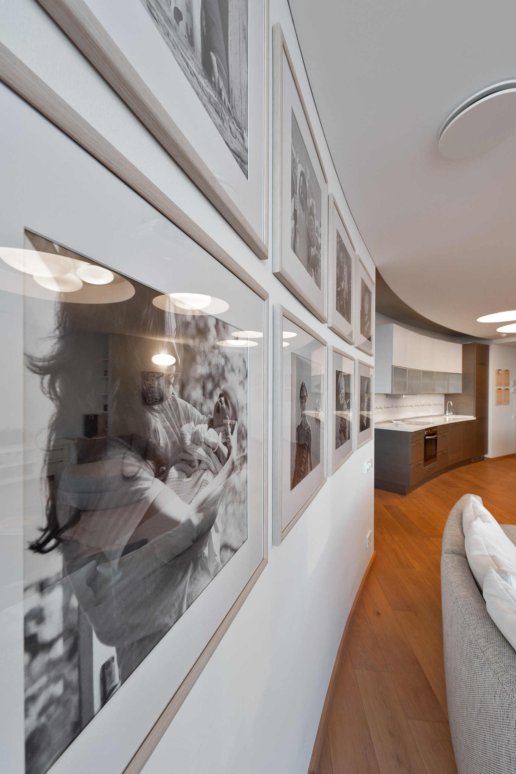 Houzz Литва: Старый Вильнюс и арт-объекты в трехкомнатной квартире