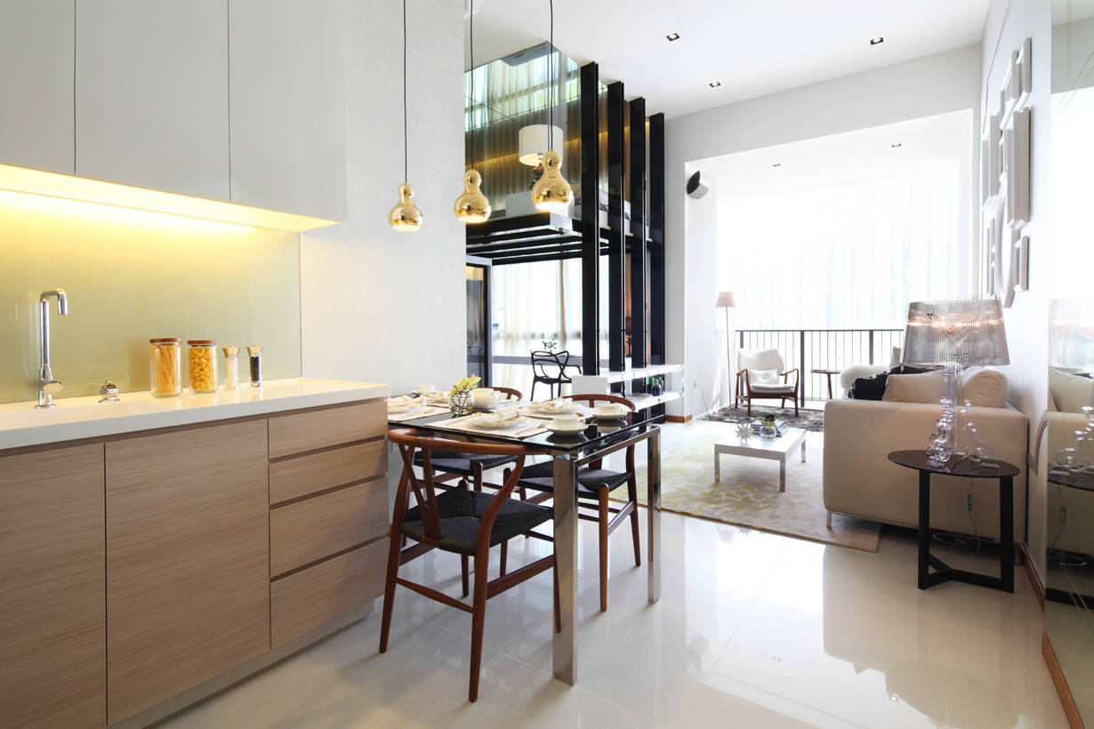 Houzz Сингапур: Спальня в стиле лофт со стеклянной стеной