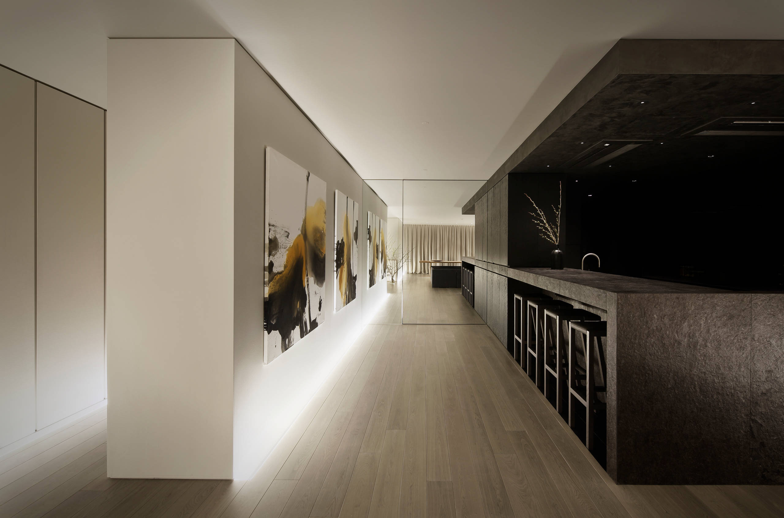 Houzz Япония: Похвала тени в одной токийской квартире