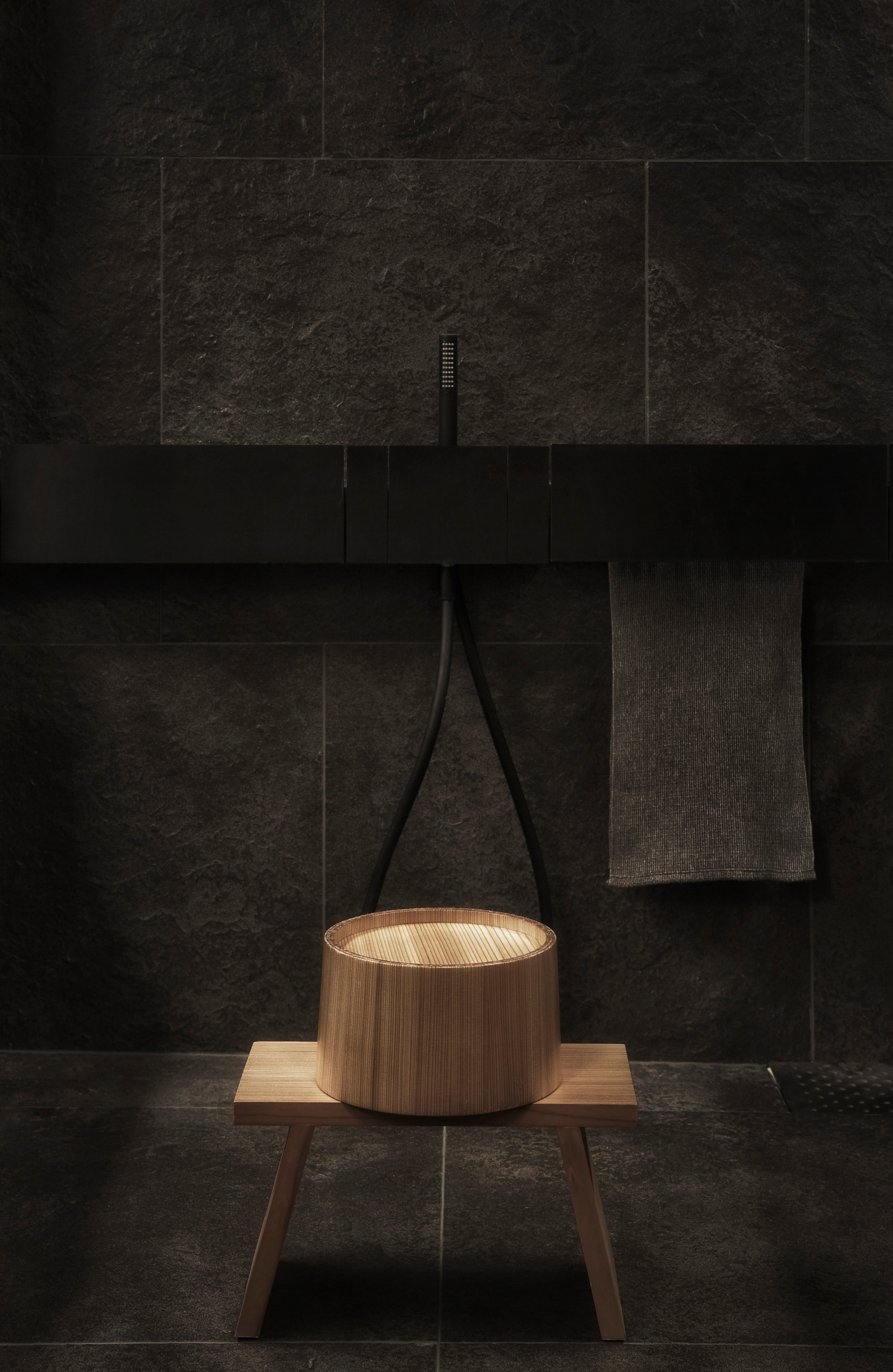 Houzz Япония: Похвала тени в одной токийской квартире