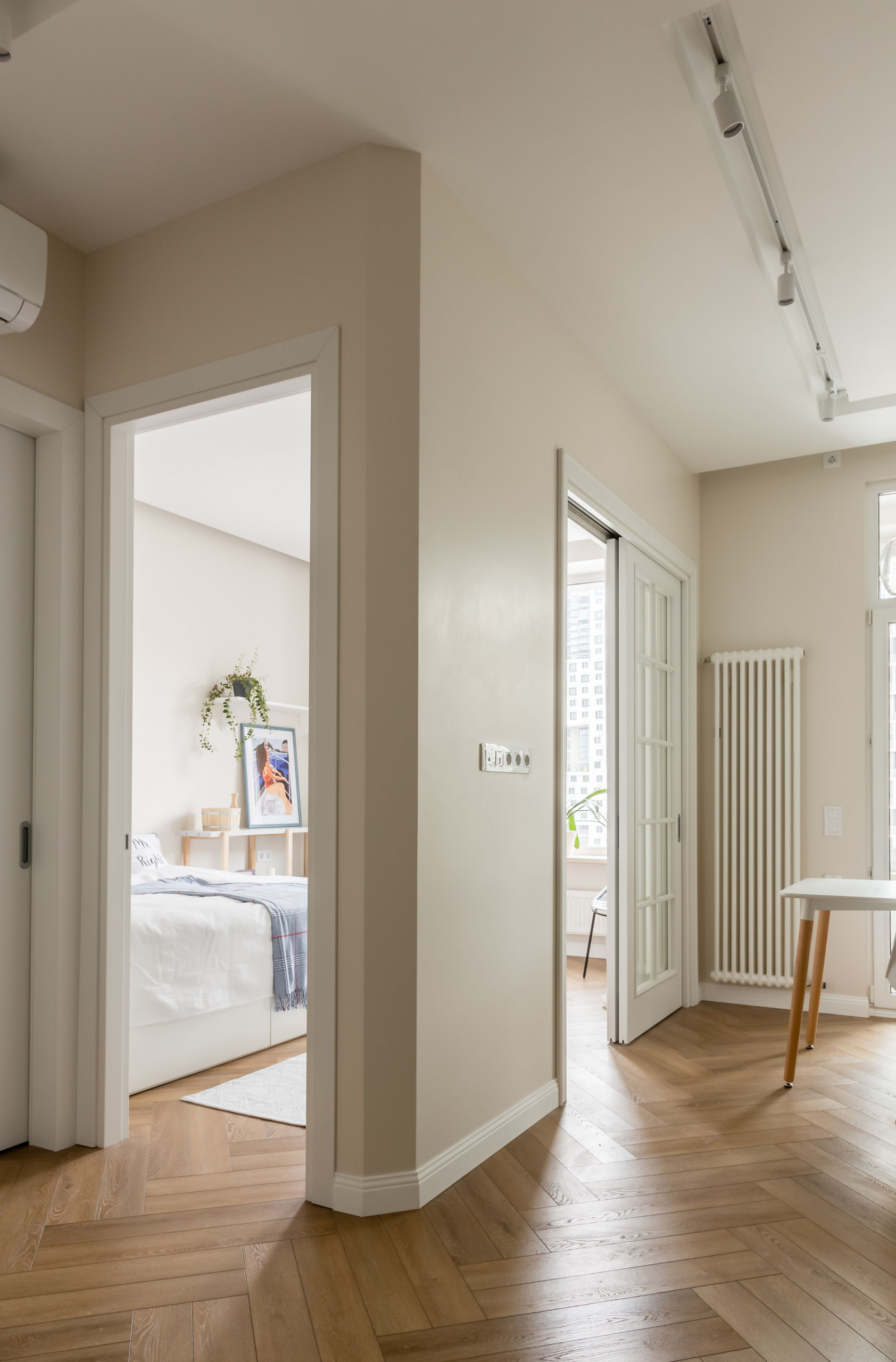 Поиск планировки: Три варианта и финал для «однушки» 47 кв.м