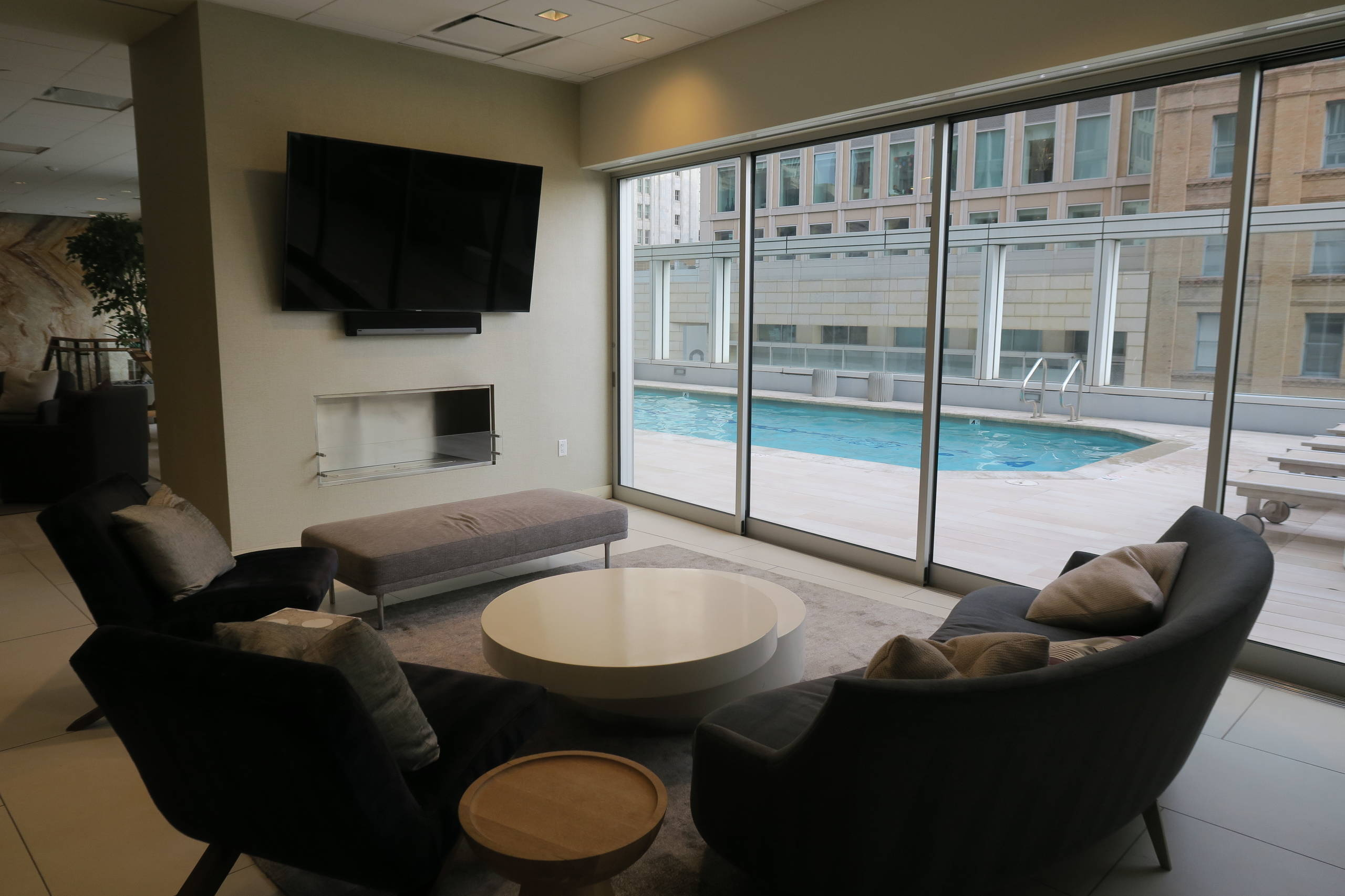 Личный опыт: Небоскреб в США, из которого нет нужды выходить