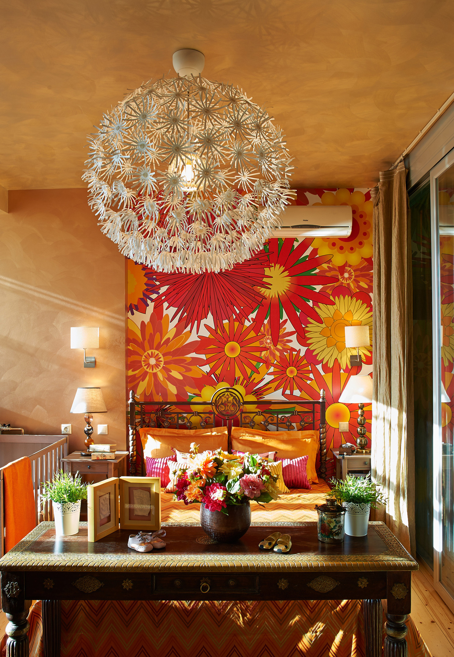 Houzz тур: Как обновить квартиру с помощью цвета и орнамента