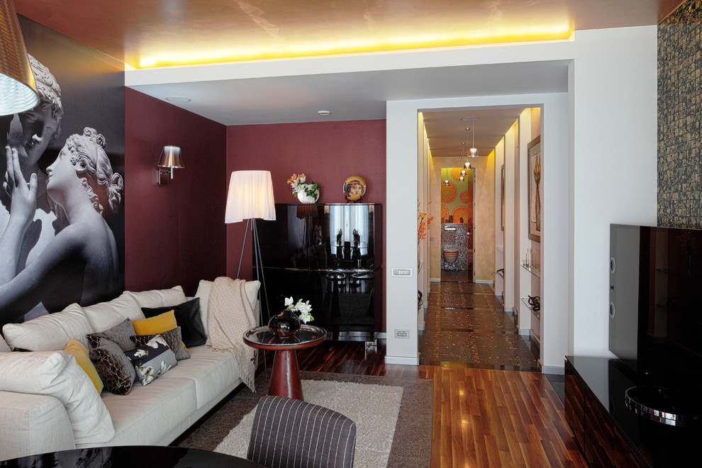 Houzz тур: Квартира с мозаичными панно и яркими деталями