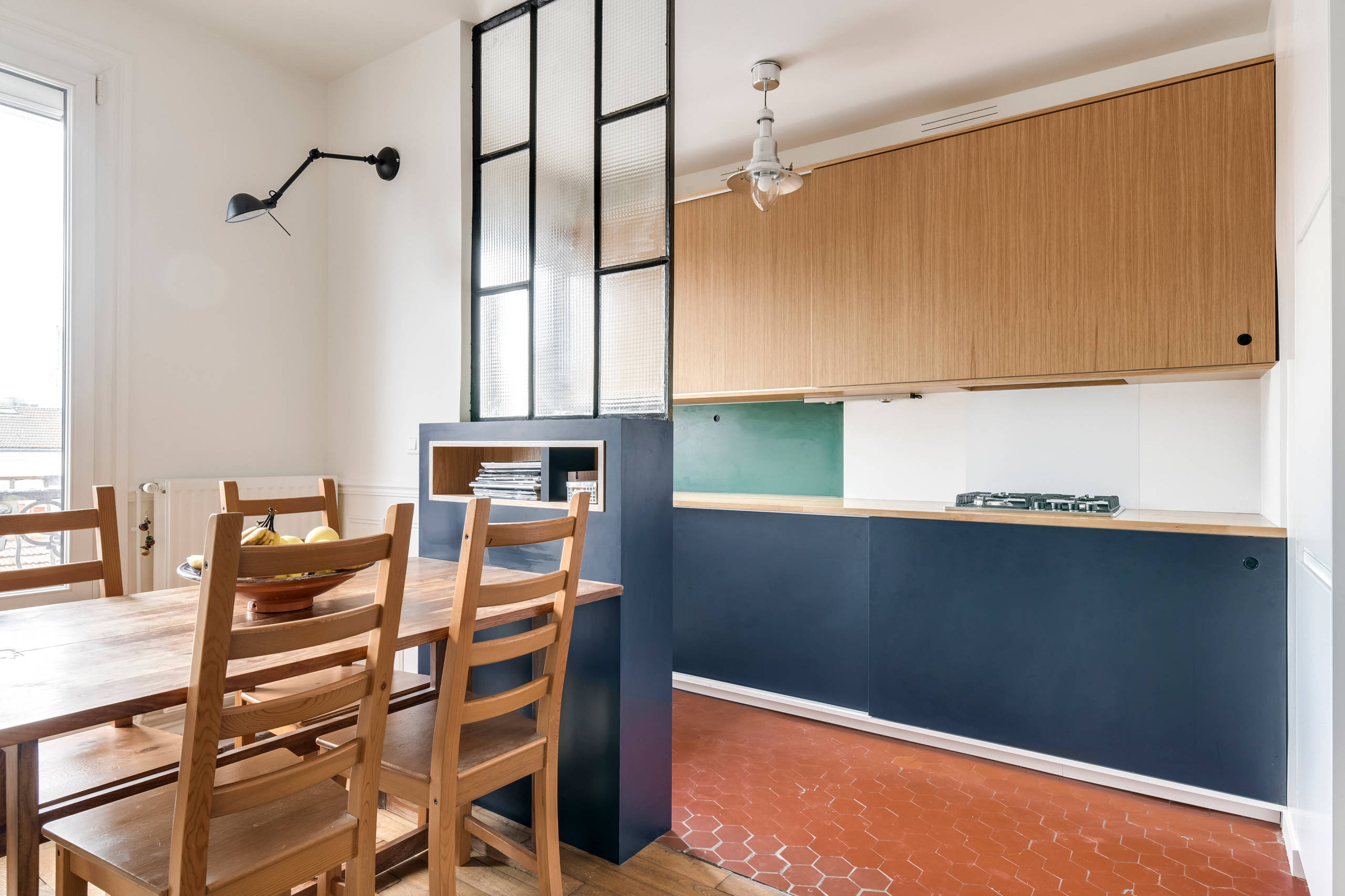 Ящики, где их не ждешь: 13 лайфхаков для скрытого хранения