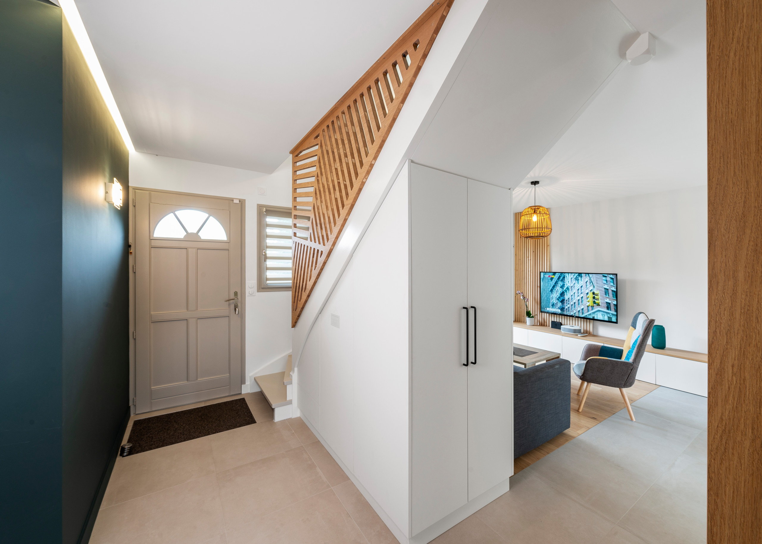 Ящики, где их не ждешь: 13 лайфхаков для скрытого хранения