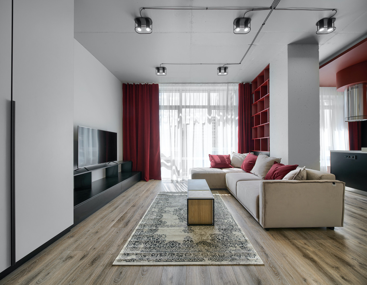 Houzz Украина: 52 кв.м — квартира в оттенках бордо и терракоты