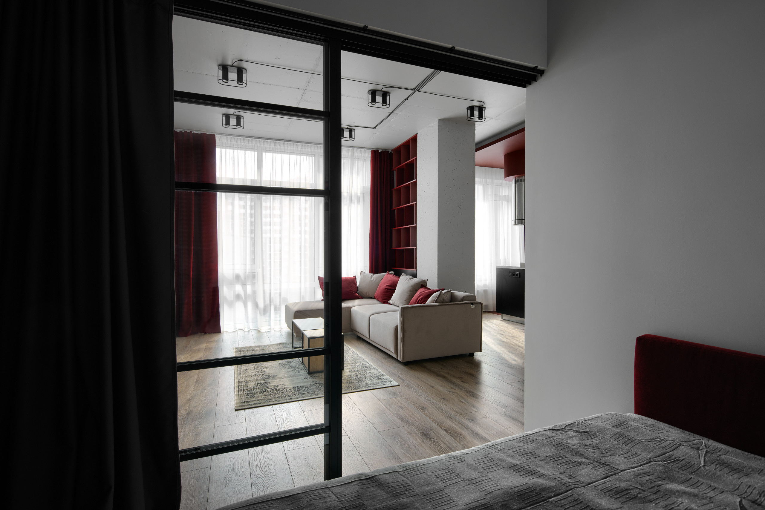 Houzz Украина: 52 кв.м — квартира в оттенках бордо и терракоты