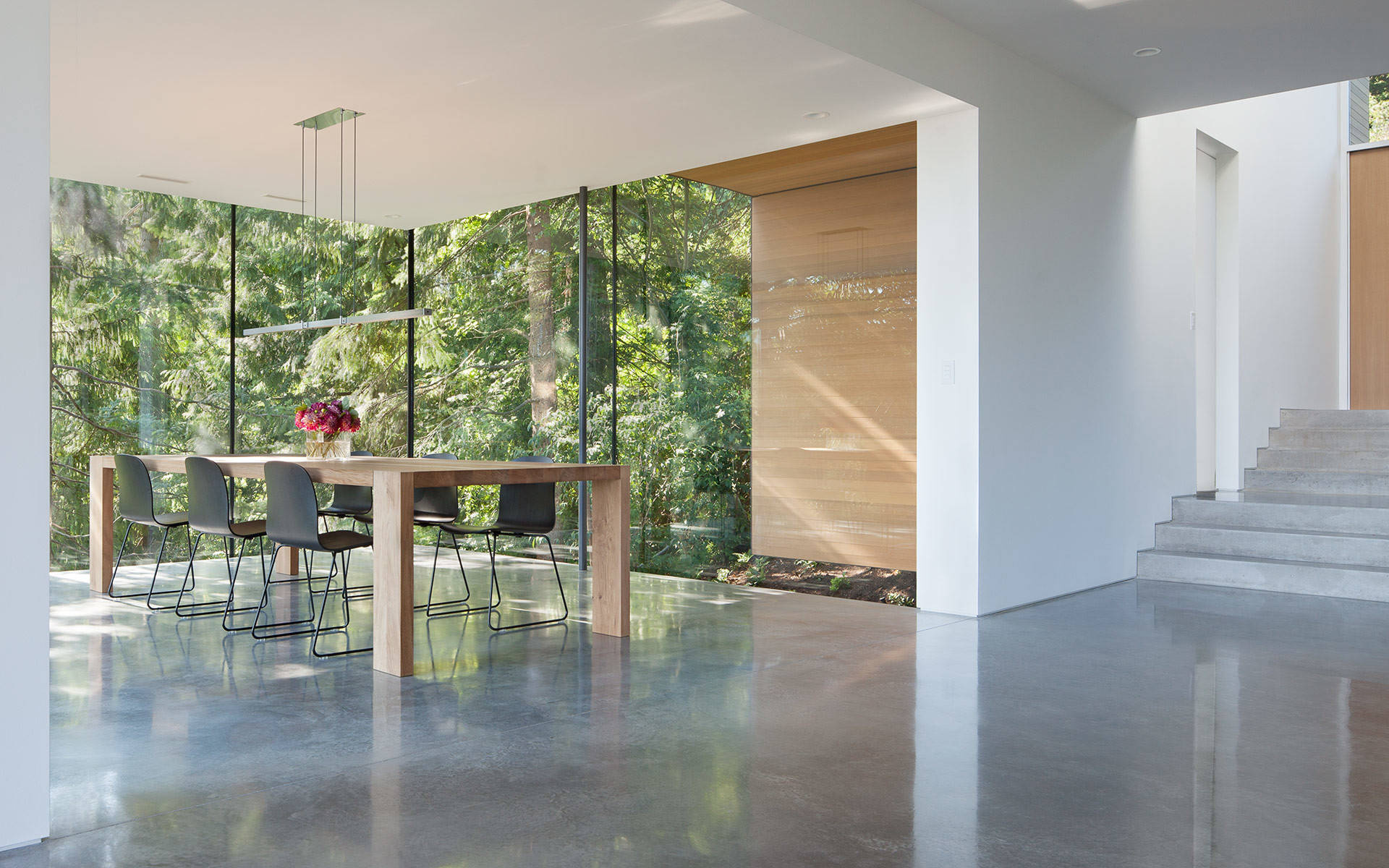 Houzz Канада: Кубистская архитектура в сочетании с природой