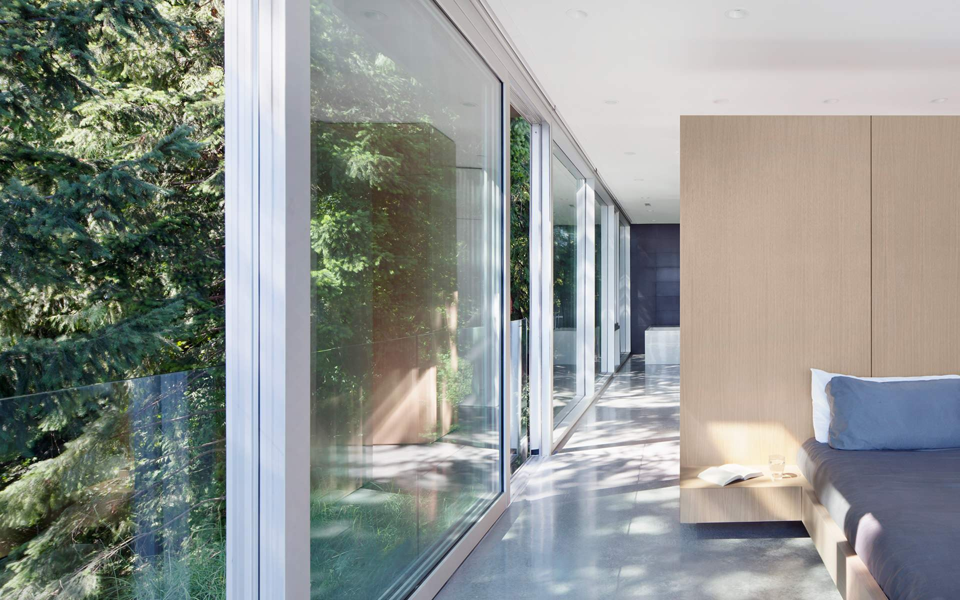 Houzz Канада: Кубистская архитектура в сочетании с природой