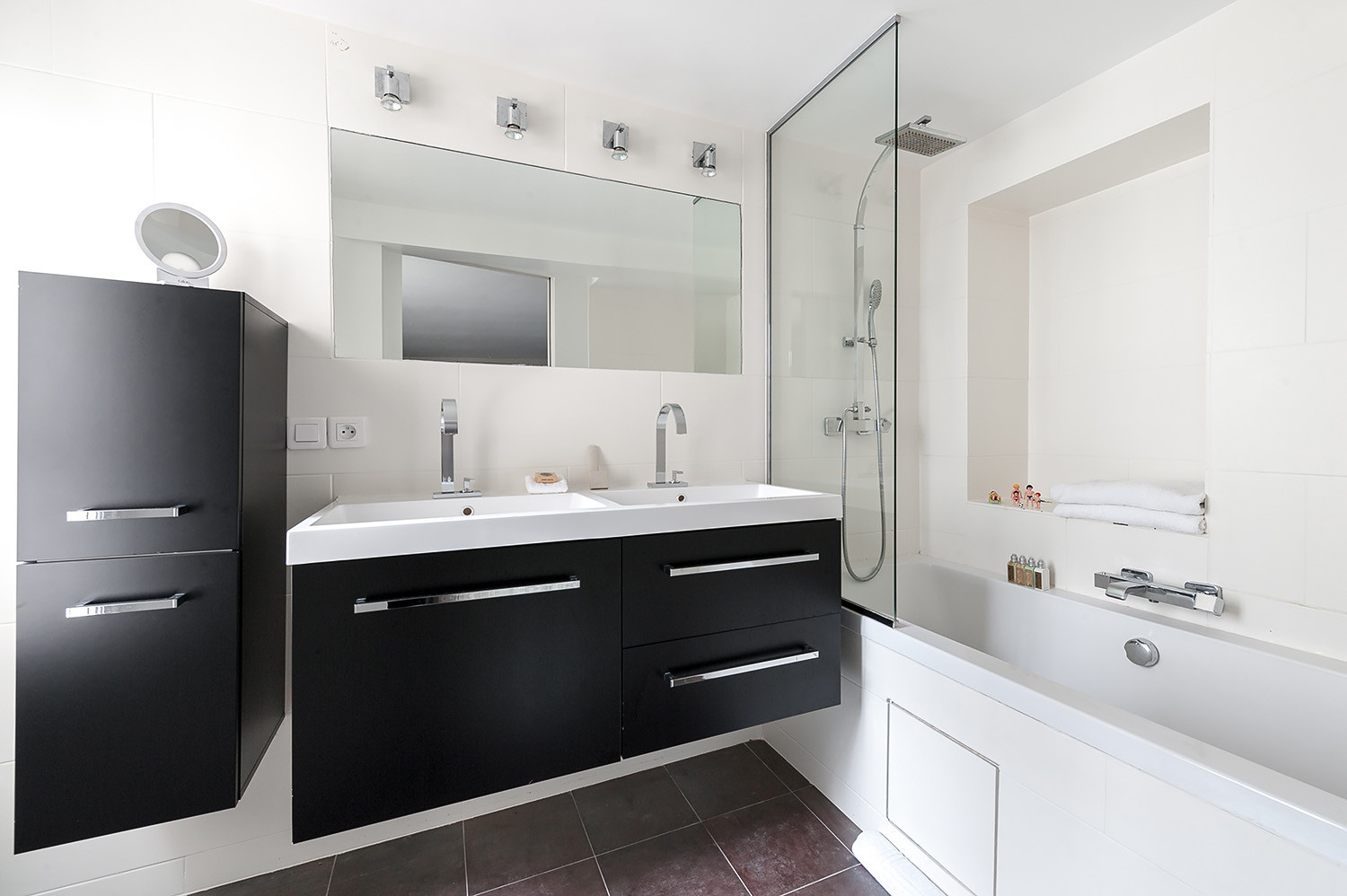 Houzz Франция: Двухуровневая квартира в Париже для семьи с тремя детьми