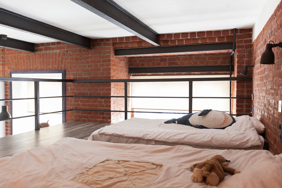 В гостях: Индустриальный шик и уважение к московскому модерну