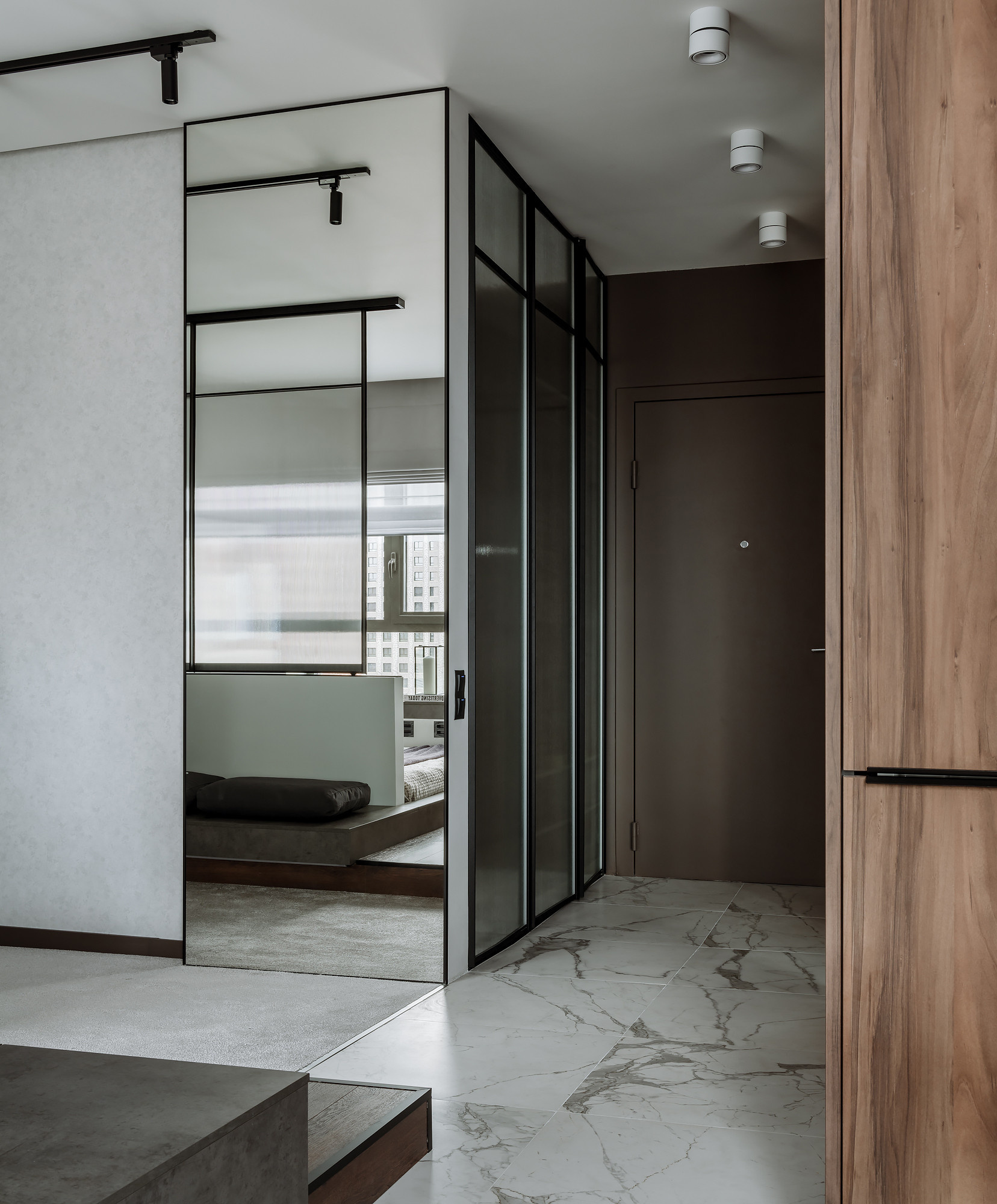 Houzz тур: 35 кв.м — квартира-трансформер с потайной гардеробной