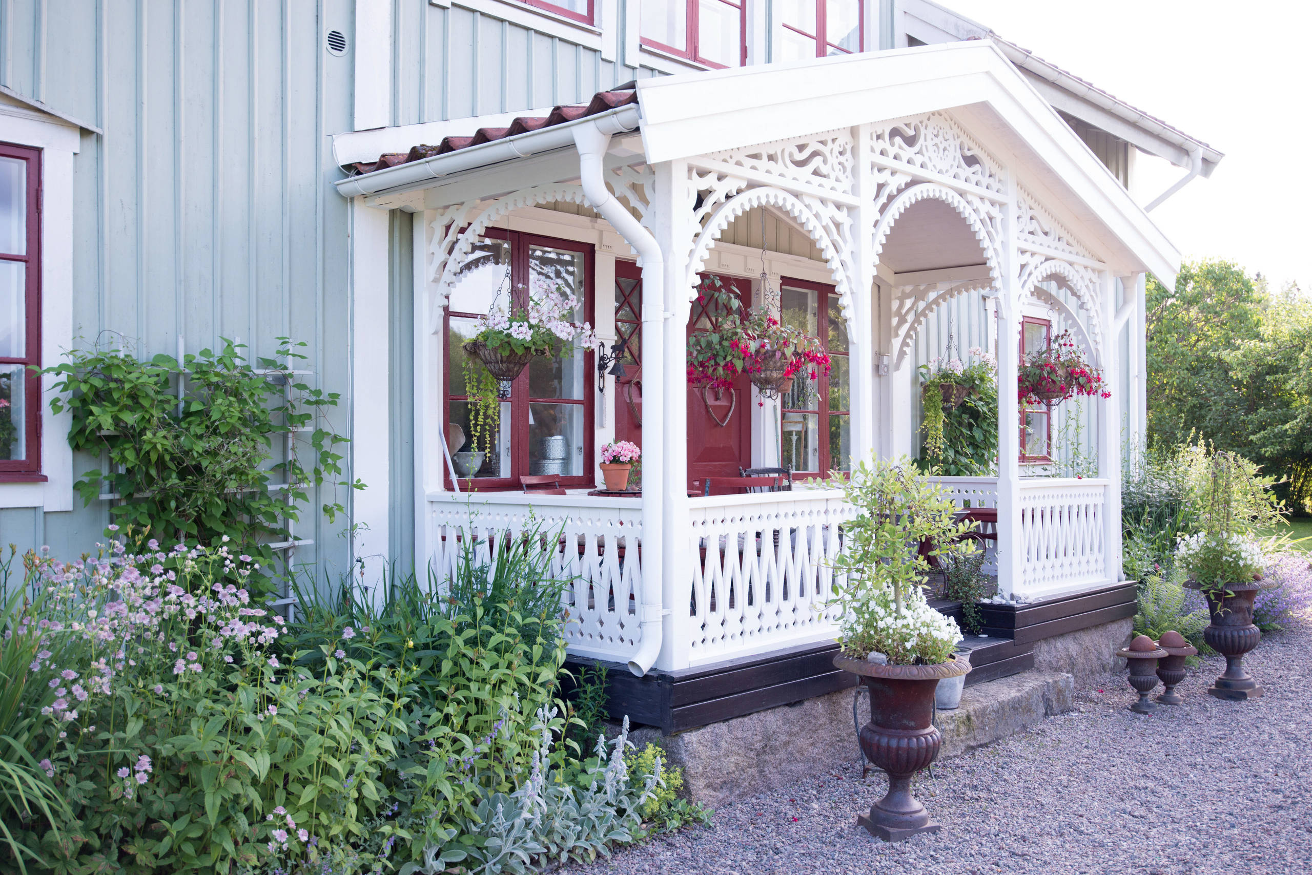 Houzz Швеция: Дом с белыми интерьерами и садом мечты