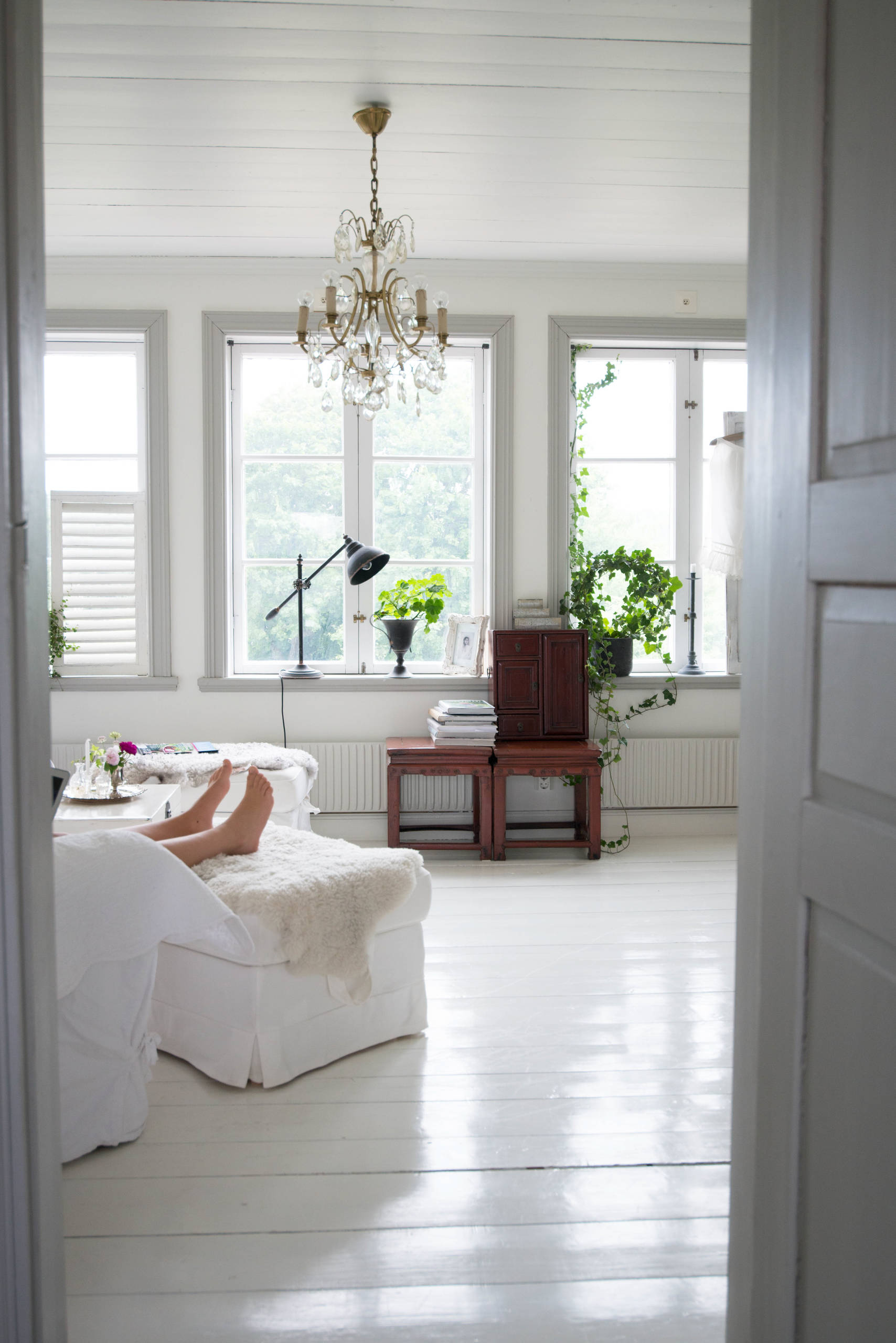 Houzz Швеция: Дом с белыми интерьерами и садом мечты