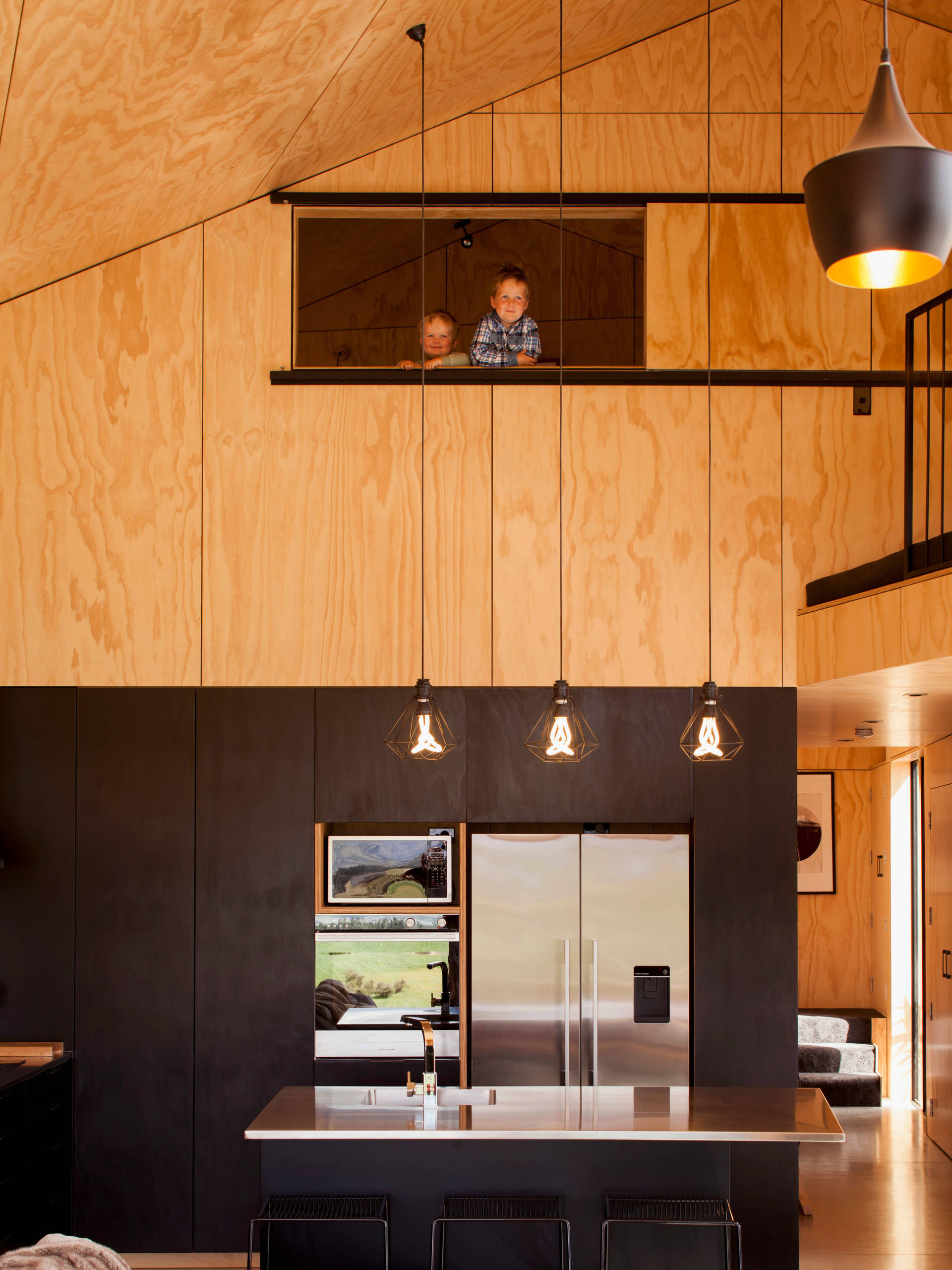 Houzz Новая Зеландия: Дом-корабль высоко над уровнем моря