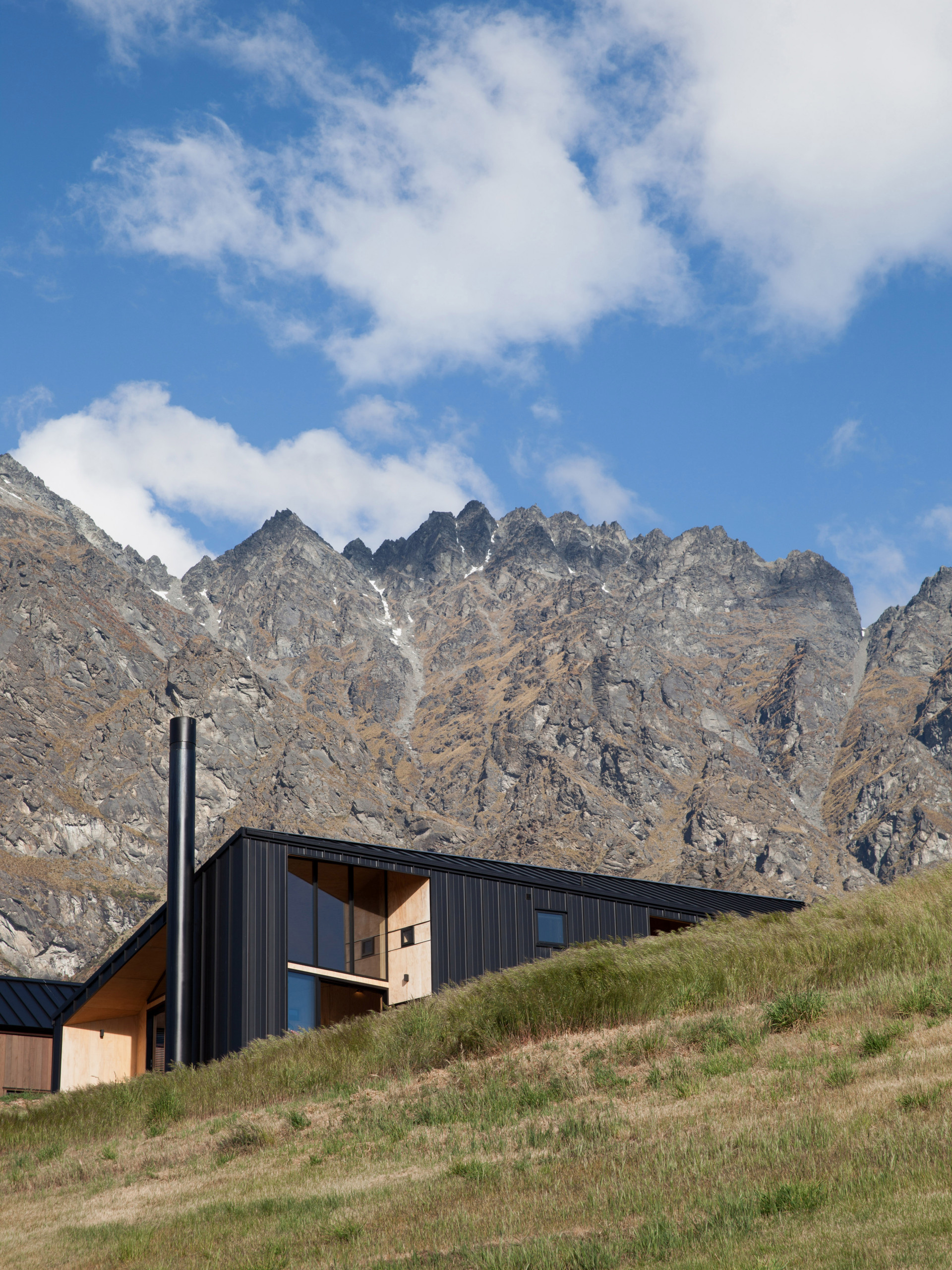 Houzz Новая Зеландия: Дом-корабль высоко над уровнем моря