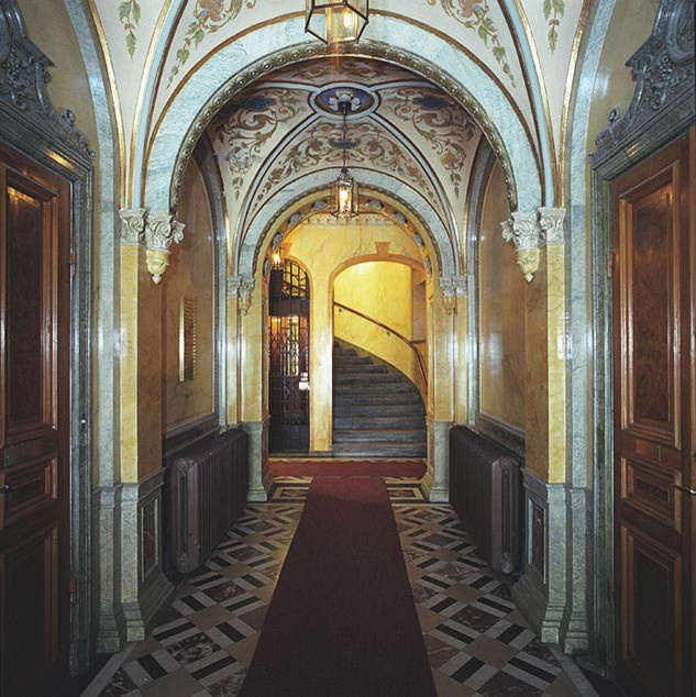 Фотоохота: 50 шведских подъездов — снаружи и изнутри