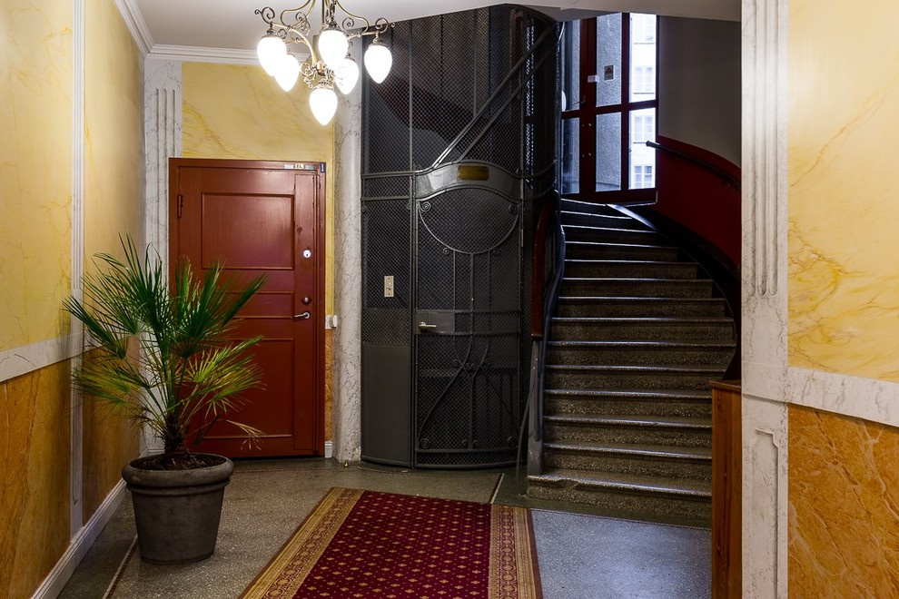 Фотоохота: 50 шведских подъездов — снаружи и изнутри