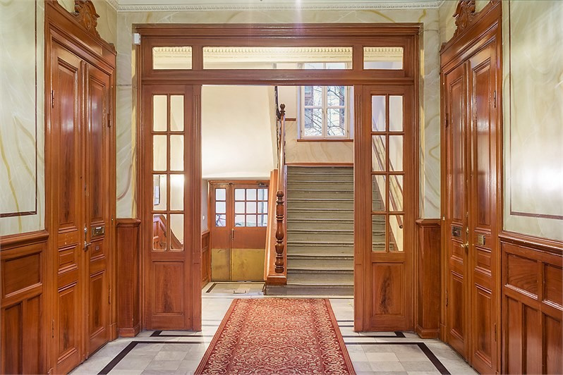 Фотоохота: 50 шведских подъездов — снаружи и изнутри