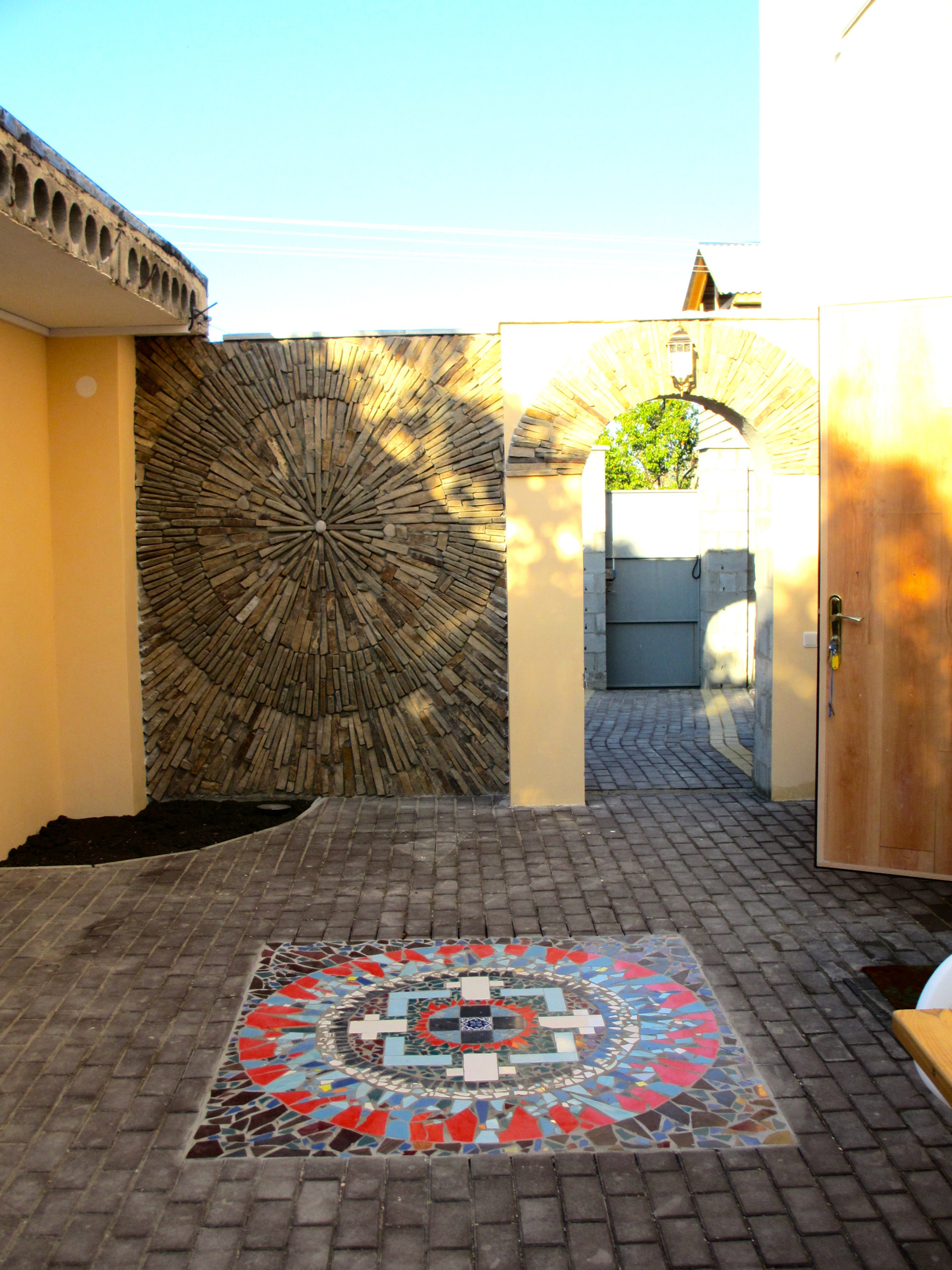 Причудливый узор: Как использовать орнамент в ландшафте