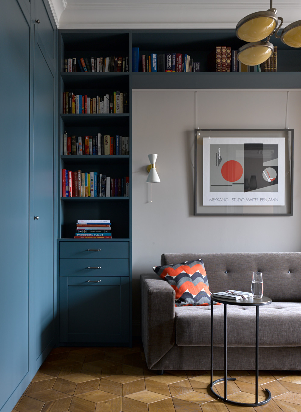 Houzz тур: Бывшая коммуналка с ванной на месте кухни