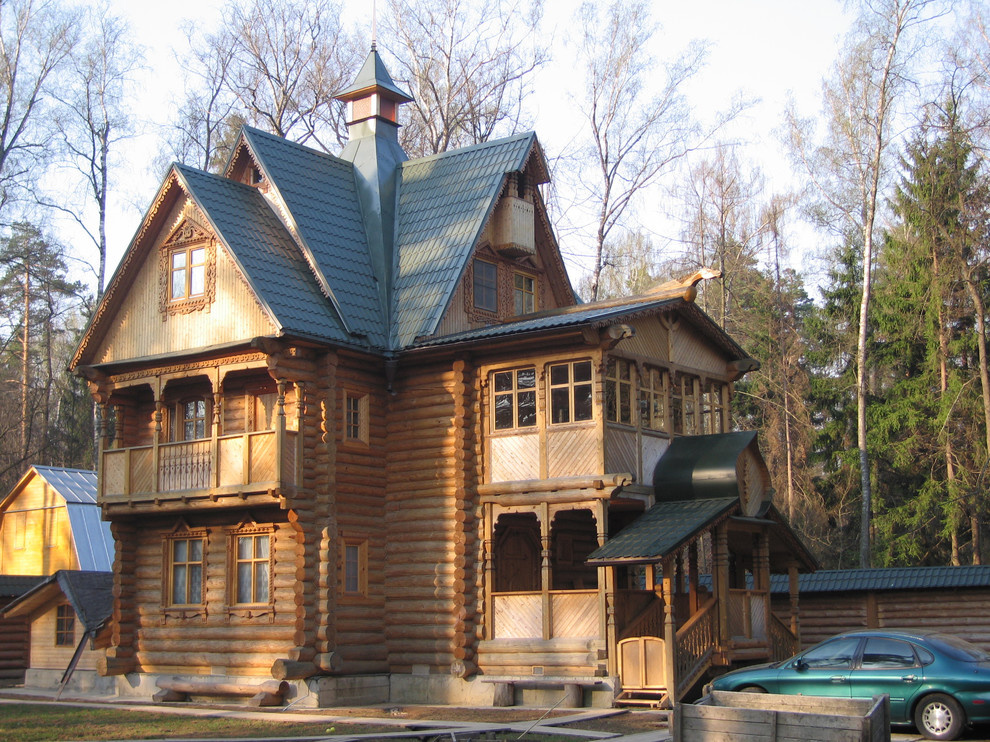 Защитить и украсить: Символика резных элементов конструкции дома