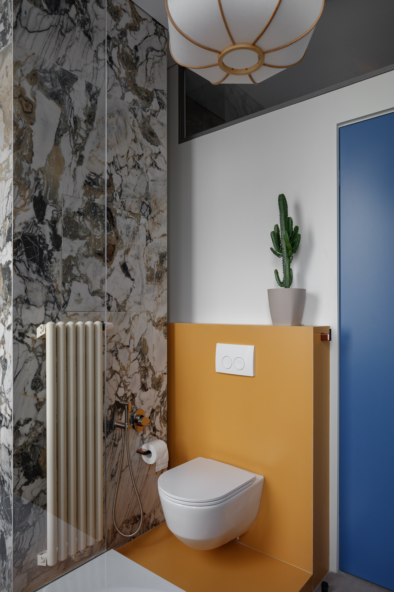 Houzz тур: Яркие апартаменты почти без стен