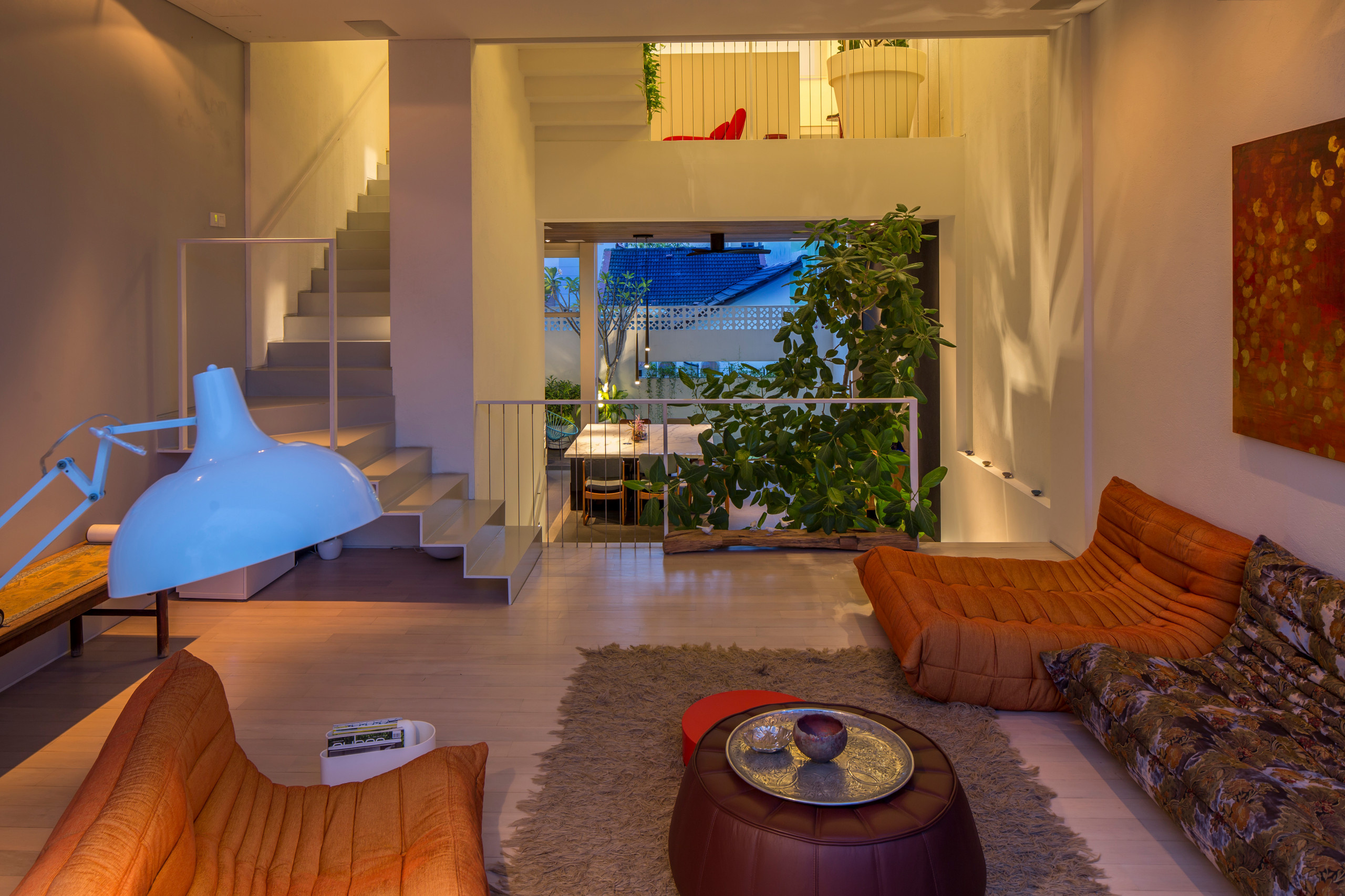 Houzz Сингапур: Дом с садом в Опера Эстейт