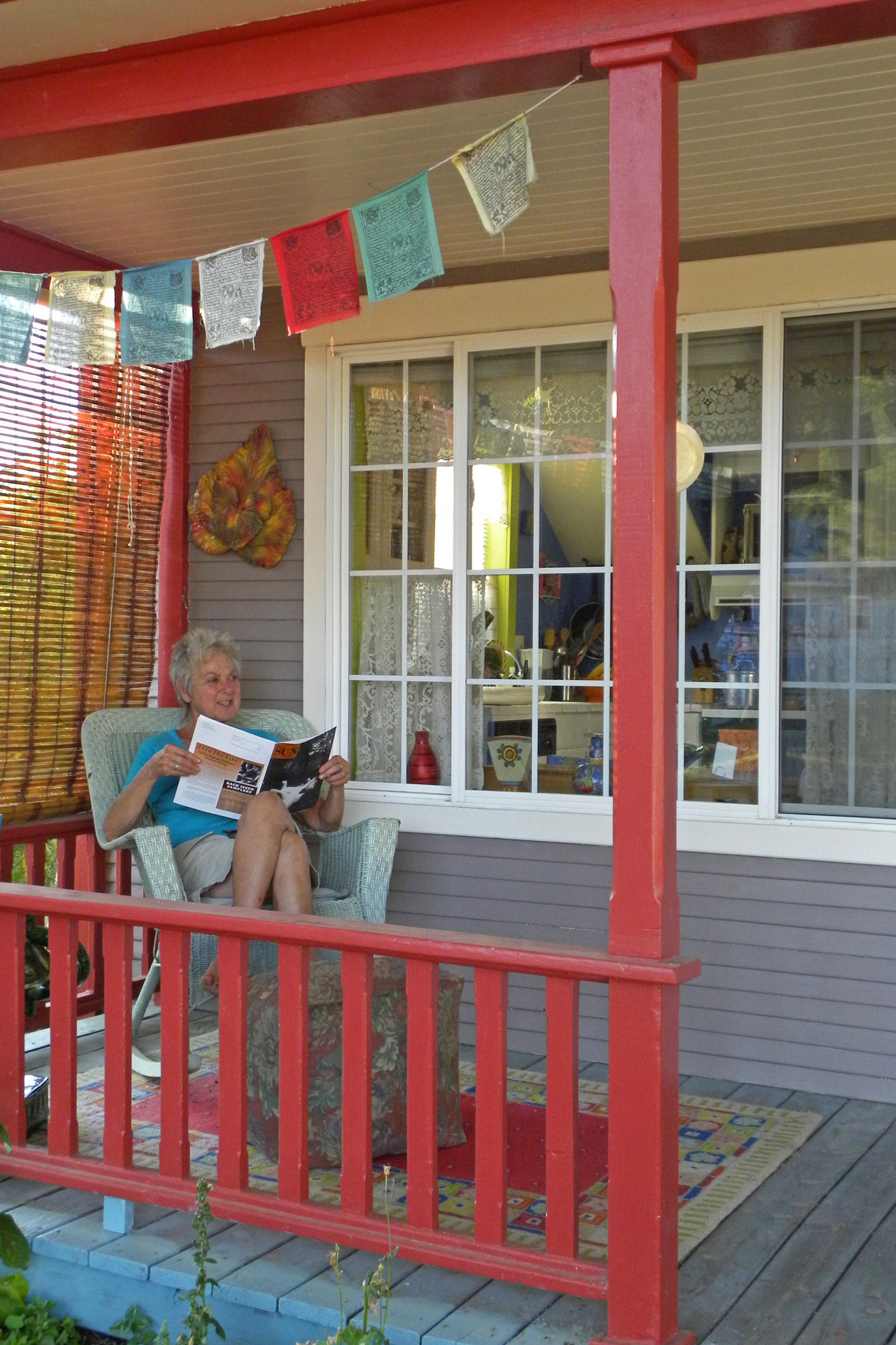 Хороший вопрос: Зачем дому крыльцо?