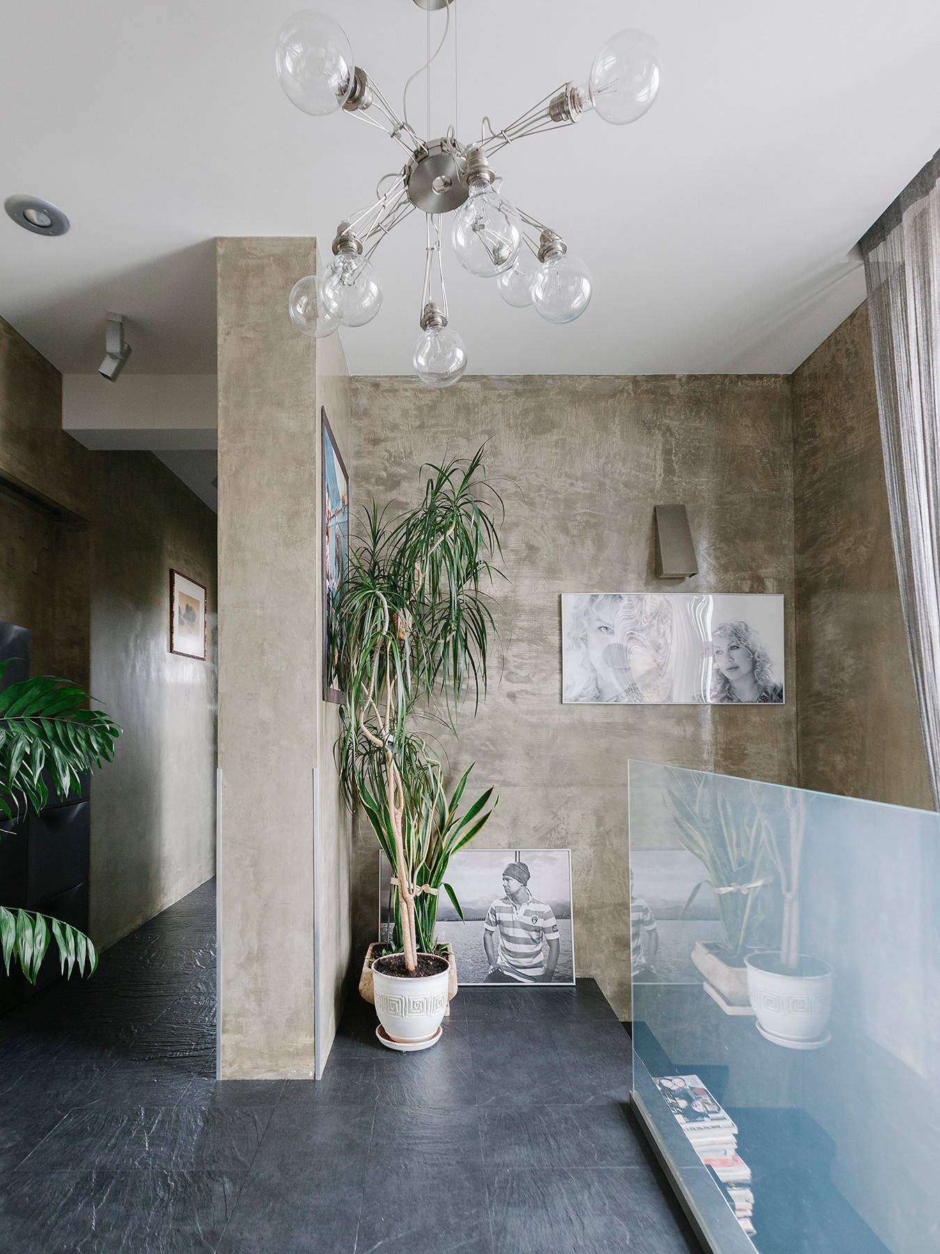 В гостях: Двухэтажная квартира Мити Фомина на набережной