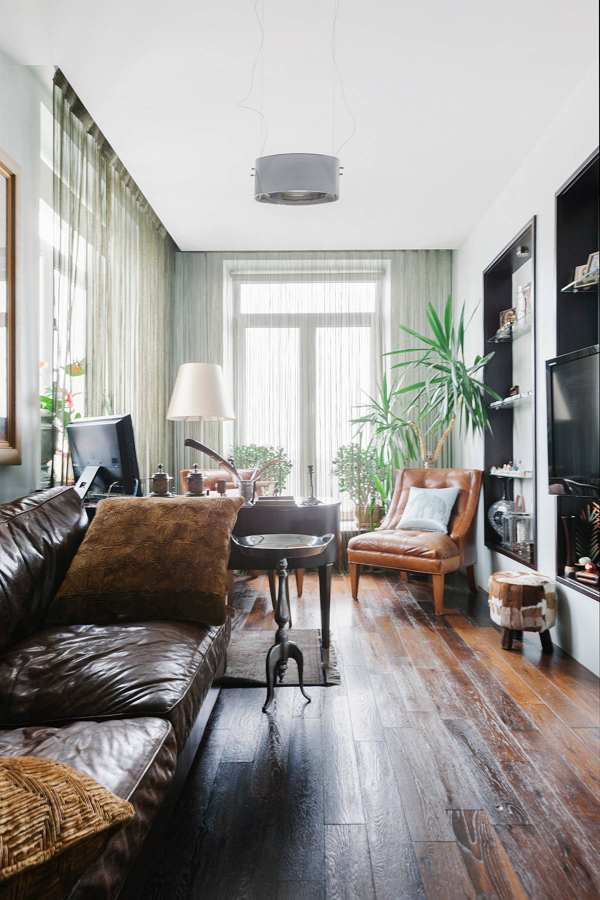 В гостях: Двухэтажная квартира Мити Фомина на набережной