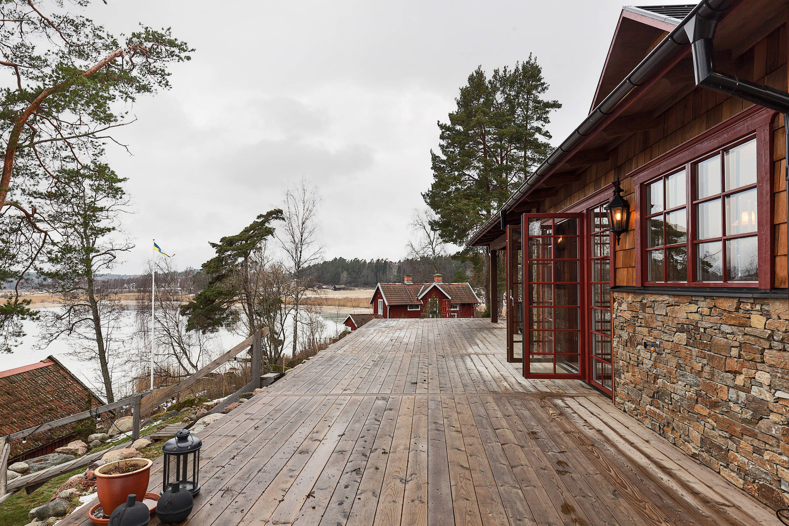 Houzz Швеция: Ранчо с дранкой… под Стокгольмом