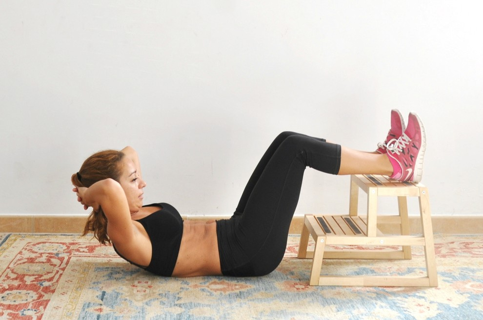 Идеи для каникул: 8 упражнений с тем, что под рукой