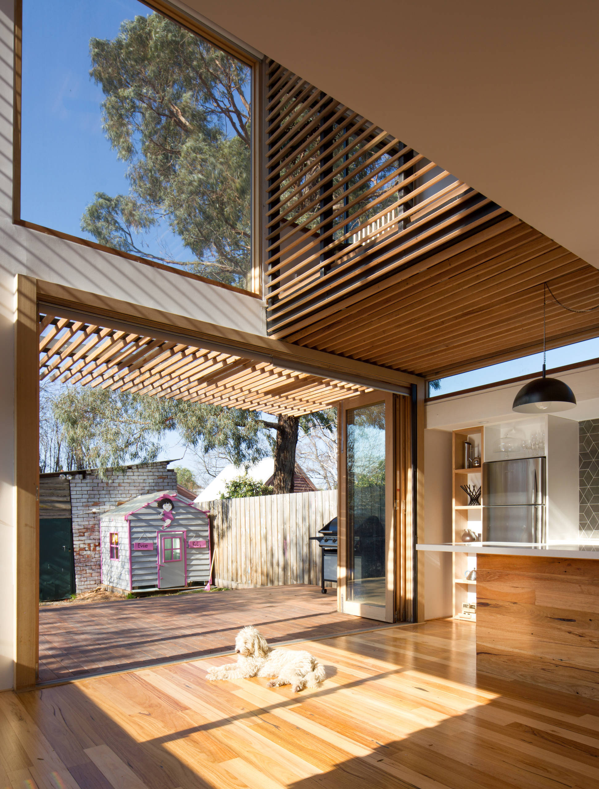 Houzz Австралия: Эко-дом из остатков пиломатериалов