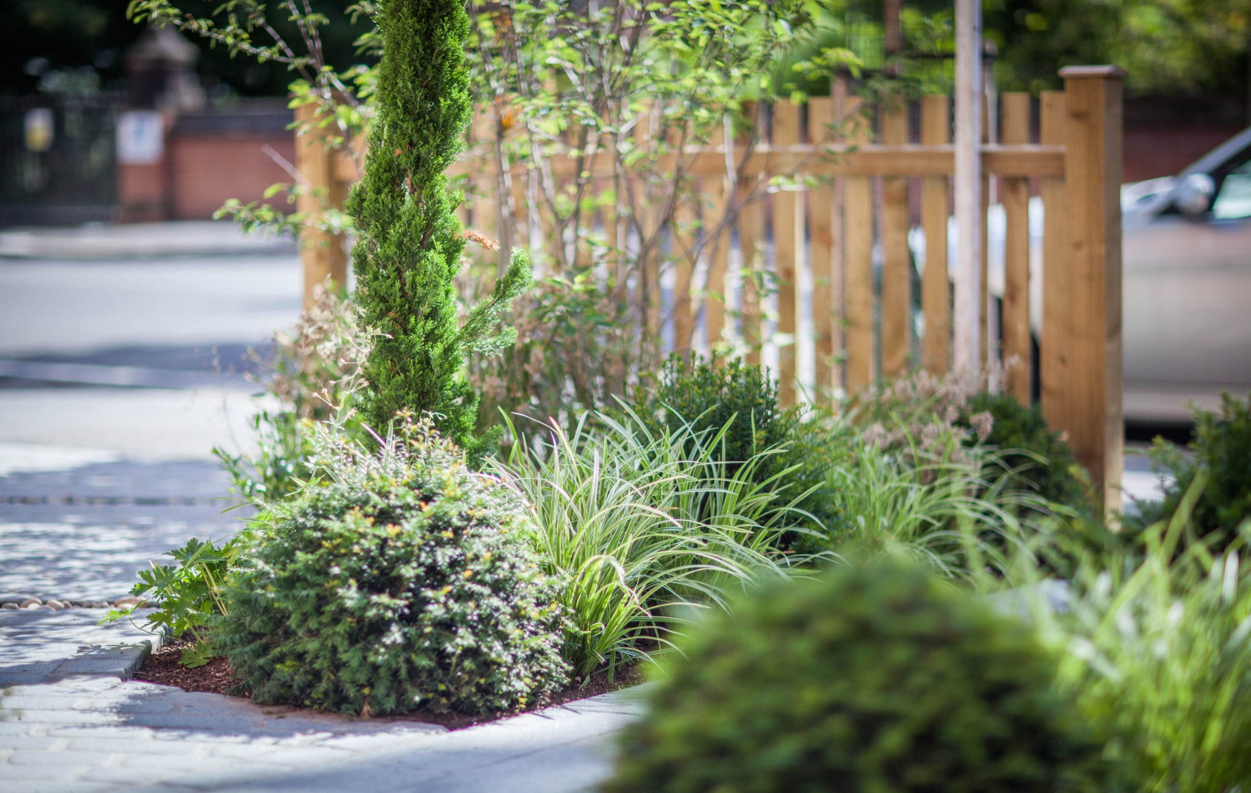 До и после: Крошечный сад при таунхаусе