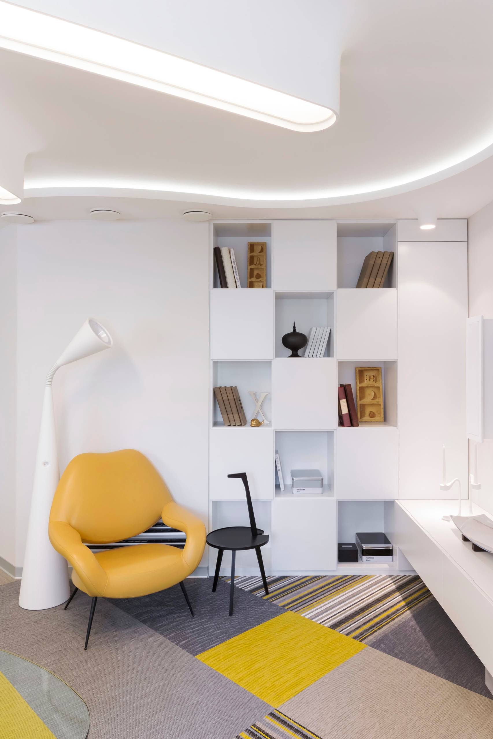 Houzz тур: Квартира с жёлтыми акцентами в Екатеринбурге