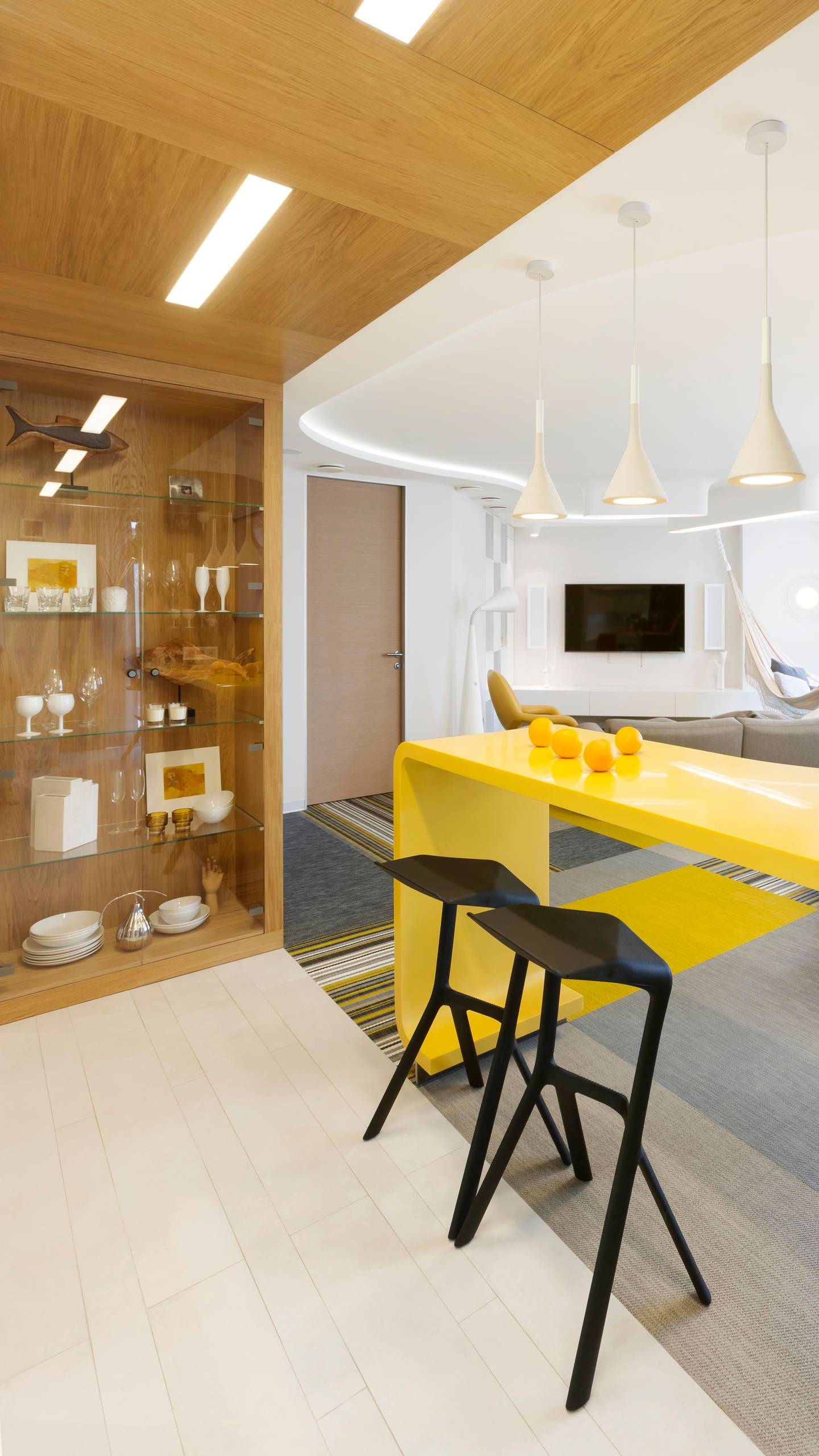 Houzz тур: Квартира с жёлтыми акцентами в Екатеринбурге